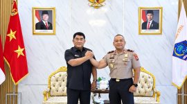 Kapolda Sulawesi Utara (Sulut) Brigjen Pol Yudo Hermanto melakukan kunjungan silaturahmi kepada Gubernur Sulut Yulius Selvanus, Senin (14/9/2026).