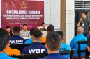 Warga Binaan Pemasyarakatan (WBP) Rutan Kelas IIB Kotamobagu mengikuti sosialisasi hukum di Aula Rutan, Senin (15/9/2026).