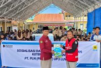PLN UP3 Luwuk terus mendorong budaya keselamatan ketenagalistrikan di tengah masyarakat melalui edukasi sejak dini.