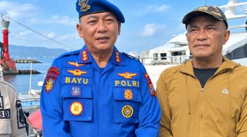 Direktur Polairud Polda Sulut Kombes Pol Bayuaji Yudha Prajas didampingi Direktur Utama (Dirut) PDAM Wanua Wenang Kota Manado saat ini dijabat oleh Meiky Taliwuna, S.E., M.M.