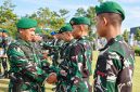 20 prajurit berprestasi Kodam XIII/Merdeka di bidang Karate dan Pencak Silat menerima penghargaan dari Pangdam XIII/Merdeka Mayjen TNI Mirza Agus, S.I.P.
