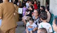 Pemerintah Desa (pemdes) Lindangan Kecamatan Tompaso Baru Kabupaten Minahasa Selatan (Minsel) secara rutin melaksanakan kegiatan posyandu.