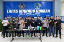 Komitmen memberantas peredaran barang terlarang di lingkungan pemasyarakatan terus diperkuat Lembaga Pemasyarakatan (Lapas) Kelas IIA Manado.