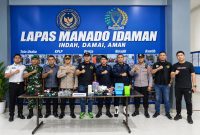 Komitmen memberantas peredaran barang terlarang di lingkungan pemasyarakatan terus diperkuat Lembaga Pemasyarakatan (Lapas) Kelas IIA Manado.