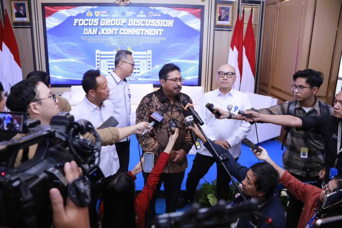 Polri mendorong transformasi layanan Surat Keterangan Catatan Kepolisian (SKCK) dari layanan digital menjadi bagian dari ekosistem pelayanan publik yang terintegrasi.