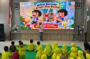 PLN UP3 Gorontalo mengedukasi 23 siswa TK Al-Irsyad tentang keselamatan listrik, bahaya jaringan listrik dan penggunaan PLN Mobile.