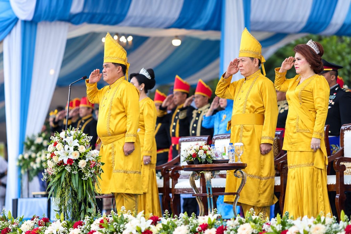 Pemerintah Provinsi Sulawesi Utara menyalurkan Dana Bagi Hasil (DBH) sebesar Rp114.436.950.895 kepada pemerintah kabupaten/kota se-Sulawesi Utara.