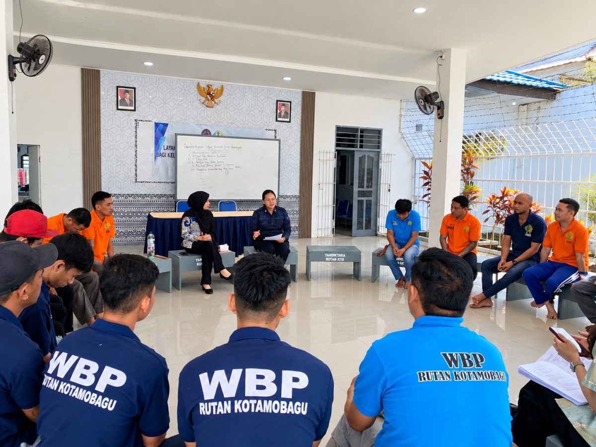 Rumah Tahanan Negara (Rutan) Kelas IIB Kotamobagu menggelar bimbingan dan konseling kelompok bagi Warga Binaan Pemasyarakatan (WBP) penyalahgunaan Narkotika, Psikotropika, dan Zat Adiktif lainnya (NAPZA).