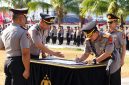 Kapolda Sulawesi Utara Irjen Pol Yudo Hermanto memimpin serah terima jabatan (sertijab) Wakapolda Sulut dari Irjen Pol Awi Setiyono kepada Brigjen Pol Dr. Susetio Cahyadi, S.I.K., M.M., M.H., CFrA., CSA.