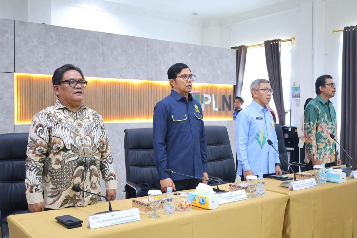 PLN Gorontalo, Lisdes Gorontalo, listrik perdesaan, PLN UID Suluttenggo, elektrifikasi Gorontalo, rasio desa berlistrik, Kementerian ESDM.
