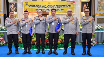 Polda Sulawesi Utara memberikan pembekalan dan pelatihan keterampilan kepada Pegawai Negeri pada Polri (PNPP) yang akan memasuki masa pengakhiran dinas.