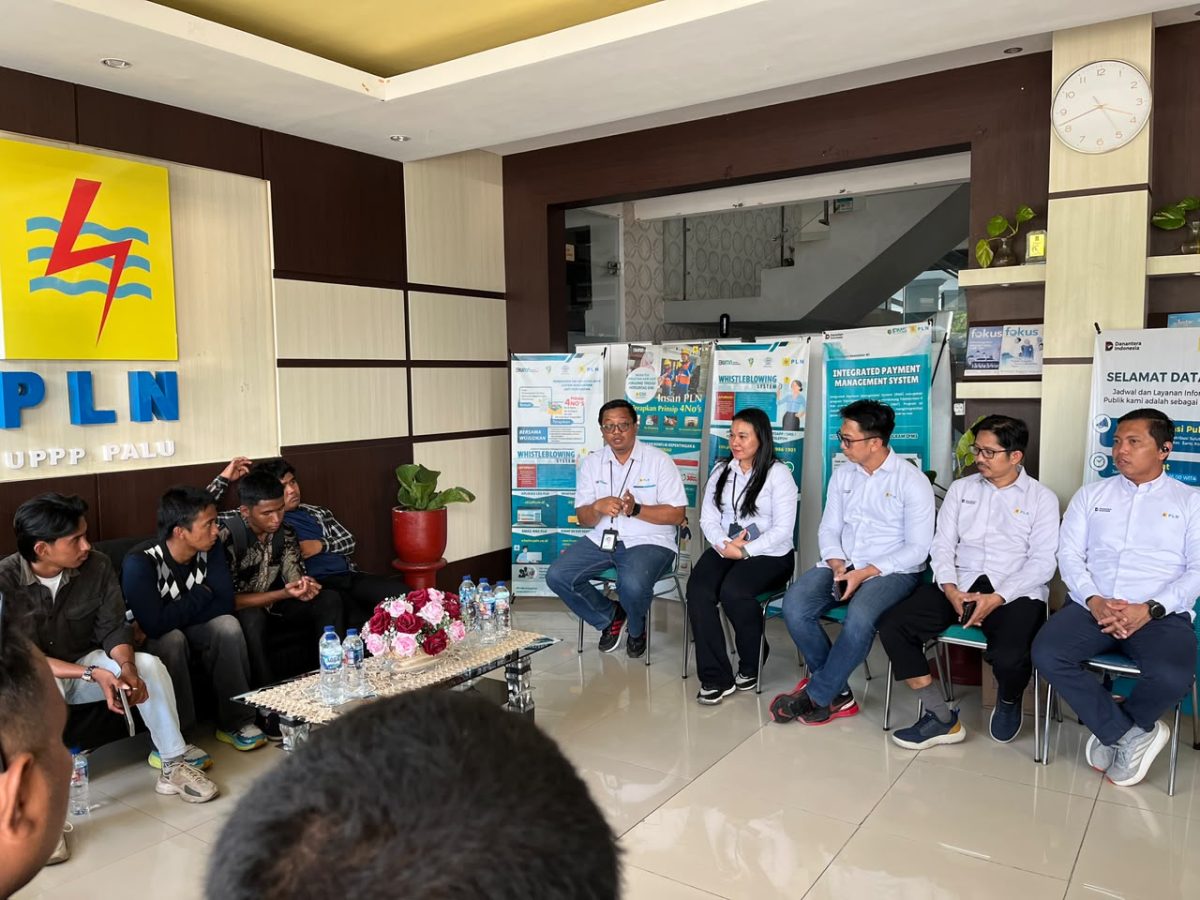 PT PLN (Persero) terus memperkuat sistem kelistrikan di Kota Palu dan sekitarnya di tengah terbatasnya pasokan pembangkit hidro pada sistem interkoneksi Sulawesi Bagian Selatan (Sulbagsel).