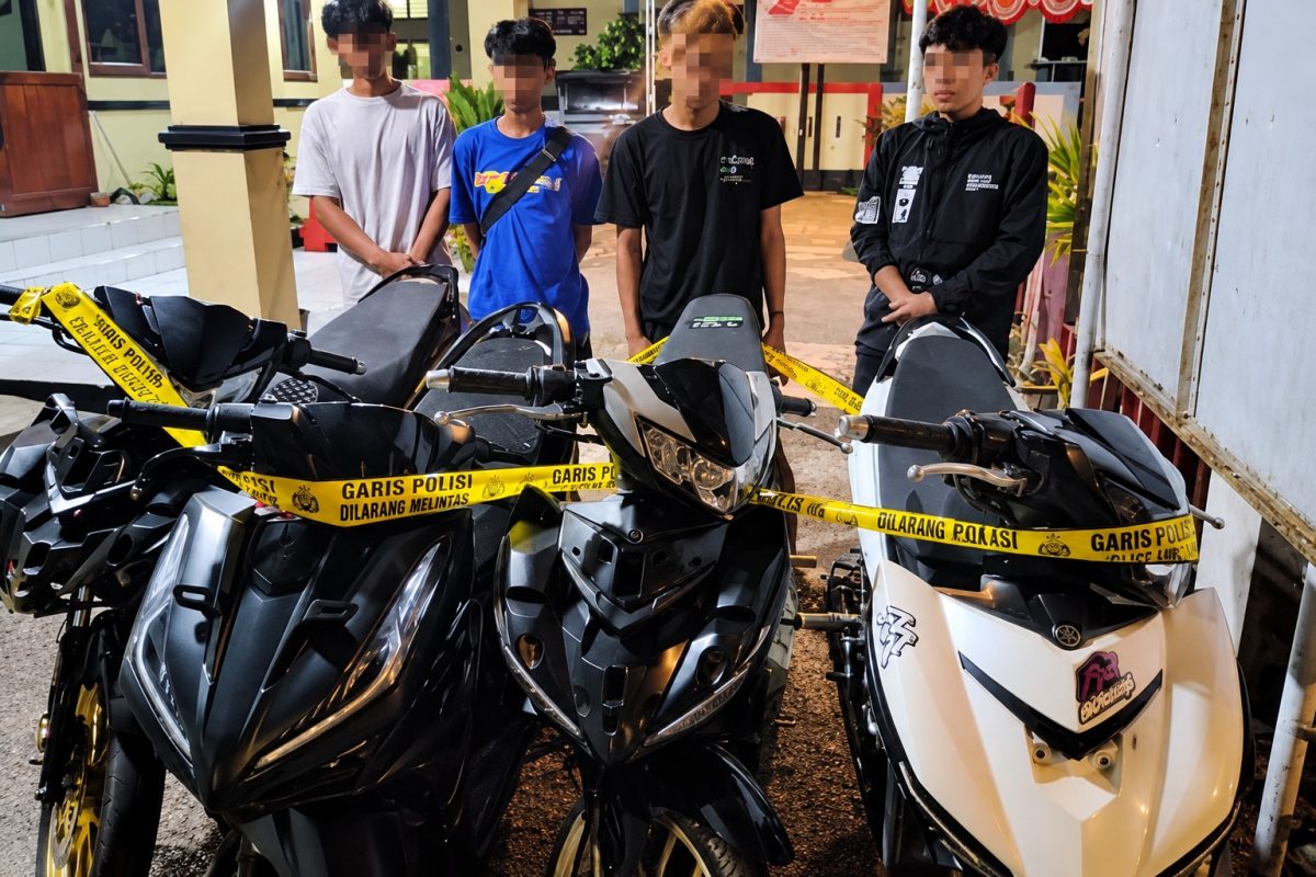 Jajaran Polsek Tikala menindak aktivitas balap liar yang berlangsung di kawasan Jalan Martadinata, Kota Manado.