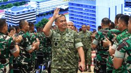 Kepala Staf Angkatan Darat (Kasad) Jenderal TNI Maruli Simanjuntak memberikan pengarahan kepada 412 calon Komandan Satuan (Dansat) TNI AD di Aula A.H. Nasution, Mabesad, Jakarta, Selasa (29/9/2026).