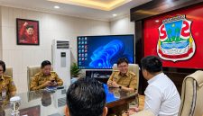 PT PLN (Persero) UP3 Manado memperkuat koordinasi dengan Pemerintah Kota Manado untuk membahas keandalan pasokan listrik dan Penerangan Jalan Umum (PJU).