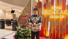 Dalam ajang Indonesia Bisa Kompas TV Award di Hotel Bidakara, Jakarta, Rabu (9/9/2026), Gubernur Sulut Mayjen TNI (Purn) Yulius Selvanus menerima penghargaan.