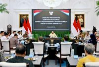 Presiden Prabowo Subianto menggelar diskusi bersama sejumlah akademisi dan pakar di Istana Merdeka, Jakarta, pada Kamis, 24 September 2026. Foto: BPMI Setpres/Laily Rachev