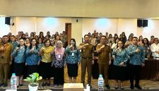 Bupati Minahasa Selatan, Franky Donny Wongkar, S.H., secara resmi membuka kegiatan Sosialisasi Pelatihan Usaha Industri Kecil dan Menengah (IKM) bagi masyarakat Kelurahan Ranoyapo, Kecamatan Amurang, yang dilaksanakan di Hotel Sutan Raja Amurang.