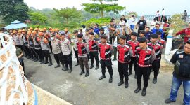 Polres Tomohon bersama TNI, Pemerintah Kota Tomohon, dan unsur terkait memperkuat koordinasi untuk menangani kebakaran hutan di kawasan Gunung Lokon.