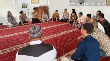 Kapolres Minahasa Selatan AKBP David Candra Babega, S.I.K., M.H., mengajak masyarakat meningkatkan kepedulian terhadap keamanan lingkungan, pengawasan anak, dan pencegahan kebakaran lahan.
