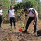 Polres Minahasa Utara (Minut) melakukannya melalui penanaman berbagai jenis pohon di kawasan perkebunan Kelurahan Airmadidi Atas, Kecamatan Airmadidi, Jumat (23/10/2026).