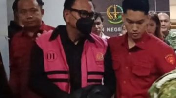 Eks Kadis Perdagangan, di Tahan Kejari Minahasa Terkait Kasus Ritribusi Pasar