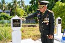 Pangdam XIII/Merdeka Mayjen TNI Mirza Agus bersama jajaran TNI mengikuti ziarah di Taman Makam Pahlawan (TMP) Kairagi, Manado, Jumat (2/10/2026).