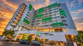 Gedung Whiz Prime Hotel Megamas Manado.(ist)