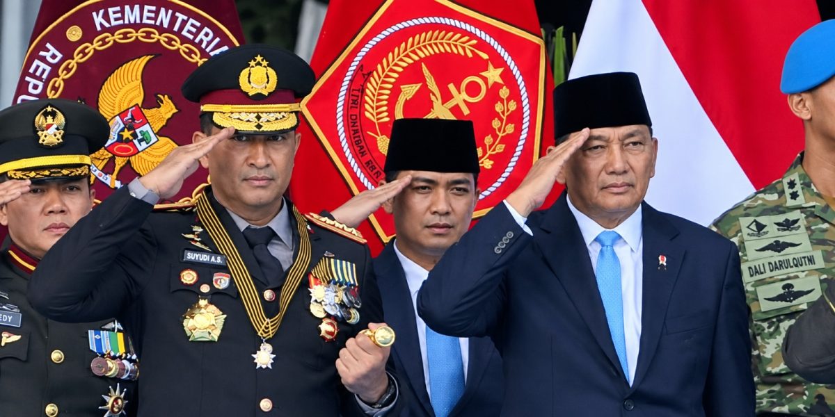 Kapolri Jenderal Polisi Suyudi Ario Seto menghadiri upacara peringatan Hari Ulang Tahun (HUT) ke-81 TNI di Lapangan PRIMA, Mabes TNI, Cilangkap, Jakarta Timur, Senin (5/10/2026).