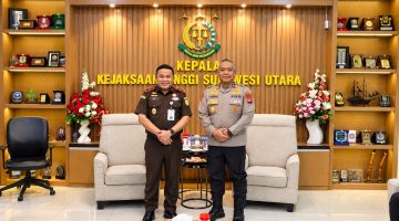 Kapolda Sulawesi Utara (Sulut) Irjen Pol Yudho Hermanto, S.I.K., M.M., bersama sejumlah Pejabat Utama (PJU) Polda Sulut mengunjungi Kantor Kejaksaan Tinggi (Kejati) Sulut, Selasa (6/10/2026).