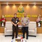 Kapolda Sulawesi Utara (Sulut) Irjen Pol Yudho Hermanto, S.I.K., M.M., bersama sejumlah Pejabat Utama (PJU) Polda Sulut mengunjungi Kantor Kejaksaan Tinggi (Kejati) Sulut, Selasa (6/10/2026).