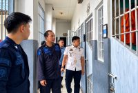 Usai dilantik, Yusril langsung turun meninjau blok hunian Rumah Tahanan Negara (Rutan) Kelas IIB Kotamobagu, Kamis (8/10/2026), sekitar pukul 10.00 WITA.
