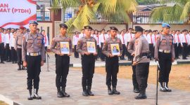 Polda Sulawesi Utara menjatuhkan sanksi Pemberhentian Tidak Dengan Hormat (PTDH) terhadap 22 personel yang dinilai melakukan pelanggaran berat.