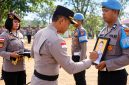 Polres Kepulauan Talaud menjatuhkan sanksi Pemberhentian Tidak Dengan Hormat (PTDH) terhadap tiga personel Polri berdasarkan keputusan Kapolda Sulawesi Utara, Rabu (14/10/2026).