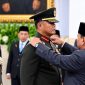 Presiden Prabowo Subianto resmi melantik Jenderal TNI Tandyo Budi Revita sebagai Kepala Staf Angkatan Darat (KSAD) dalam upacara kenegaraan yang berlangsung di Istana Negara, Jakarta, pada Kamis, 15 Oktober 2026. Foto: BPMI Setpres/Muchlis Jr