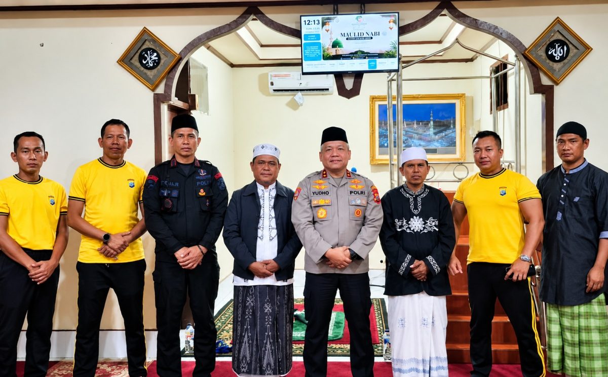 Kapolda Sulawesi Utara Irjen Pol Yudo Hermanto mengajak masyarakat berperan aktif mencegah peredaran narkoba dan menjaga keamanan lingkungan.