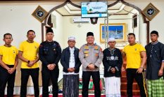Jumat Keliling di Masjid Al Ikhlas Paniki Dua, Kapolda Sulut Ajak Warga Perangi Narkoba