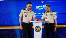Direktorat Jenderal Imigrasi memperkuat pengawasan orang asing melalui pemanfaatan teknologi digital.