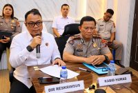 Konferensi pers di Mapolda Sulut, Rabu (27/10/2026), yang dipimpin Kabid Humas Polda Sulut Kombes Pol Endrastiawan Setyowibowo bersama Dirreskrimsus Kombes Pol FX Winardi Prabowo.