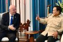 Presiden Prabowo Subianto menerima Presiden Federasi Sepak Bola Internasional (FIFA), Gianni Infantino, di Istana Merdeka, Jakarta, pada Senin, 5 Oktober 2026. Foto: BPMI Setpres/Rusman